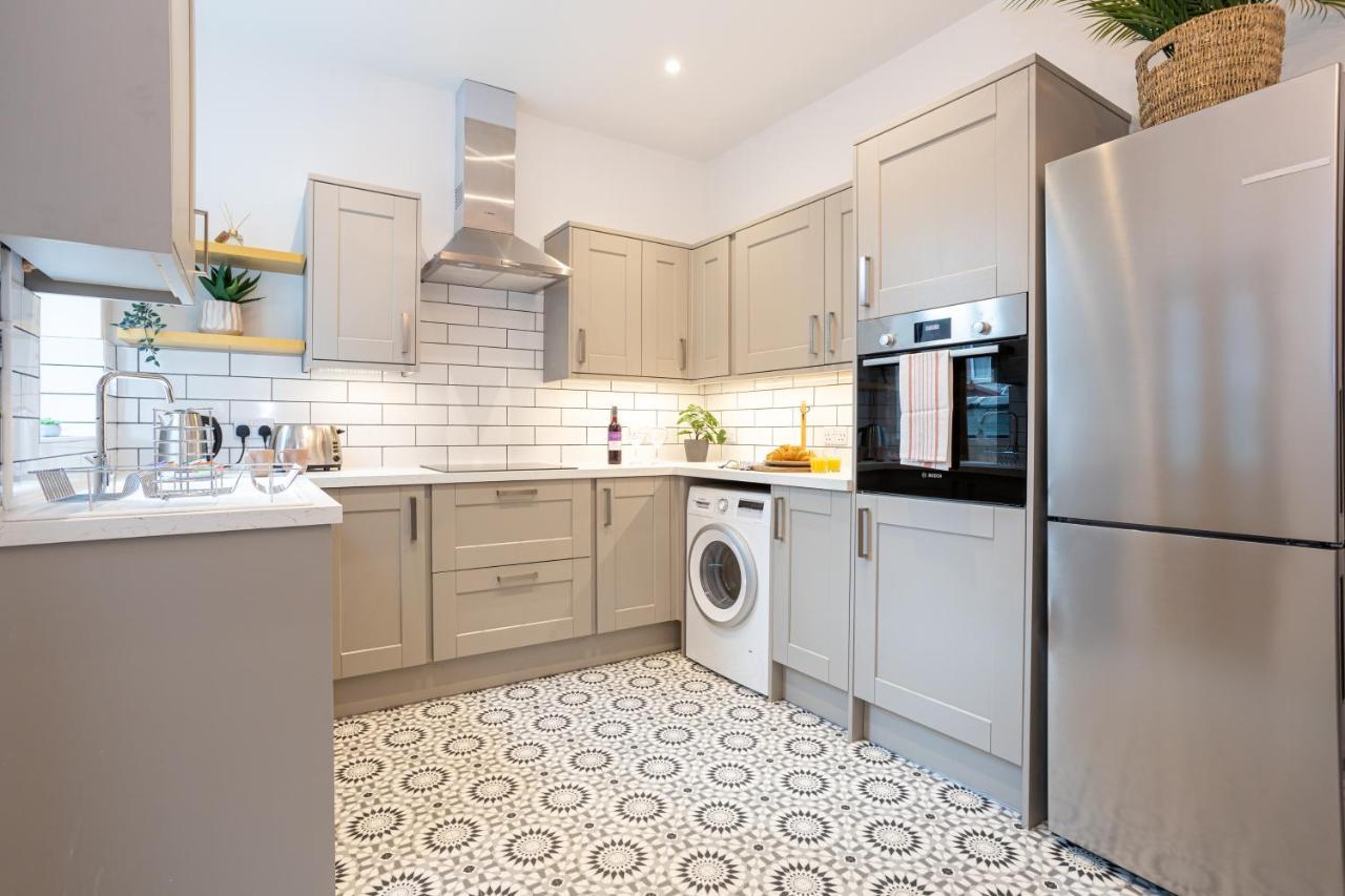 Stunning Scandi 3 Bed House In Manchester-Parking Villa Exterior foto